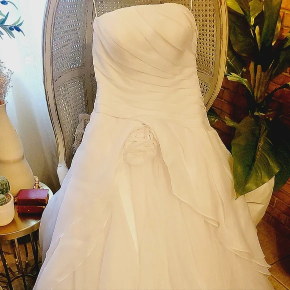 DaVinci Bridal Gown